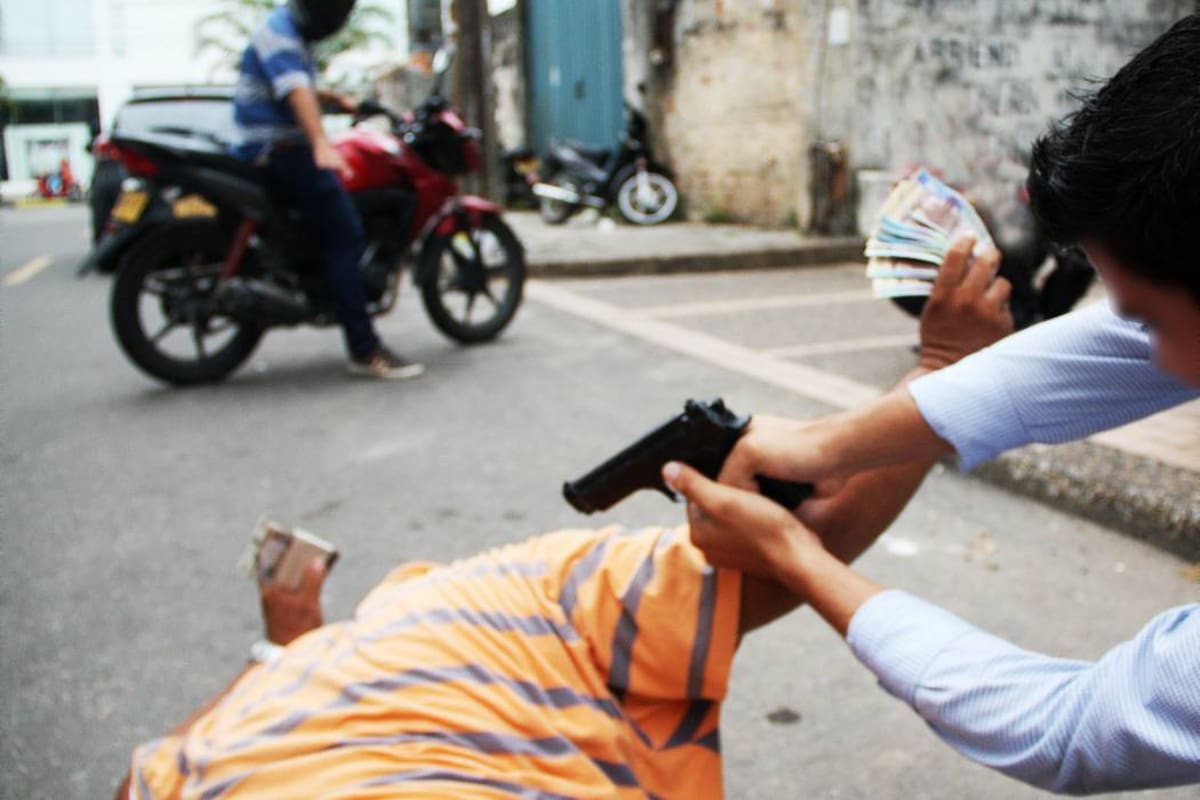 La víctima fue interceptada por delincuentes armados en la carrera 13 con calle 23 del barrio Girardot, en Bucaramanga. (Foto: Archivo /VANGUARDIA)