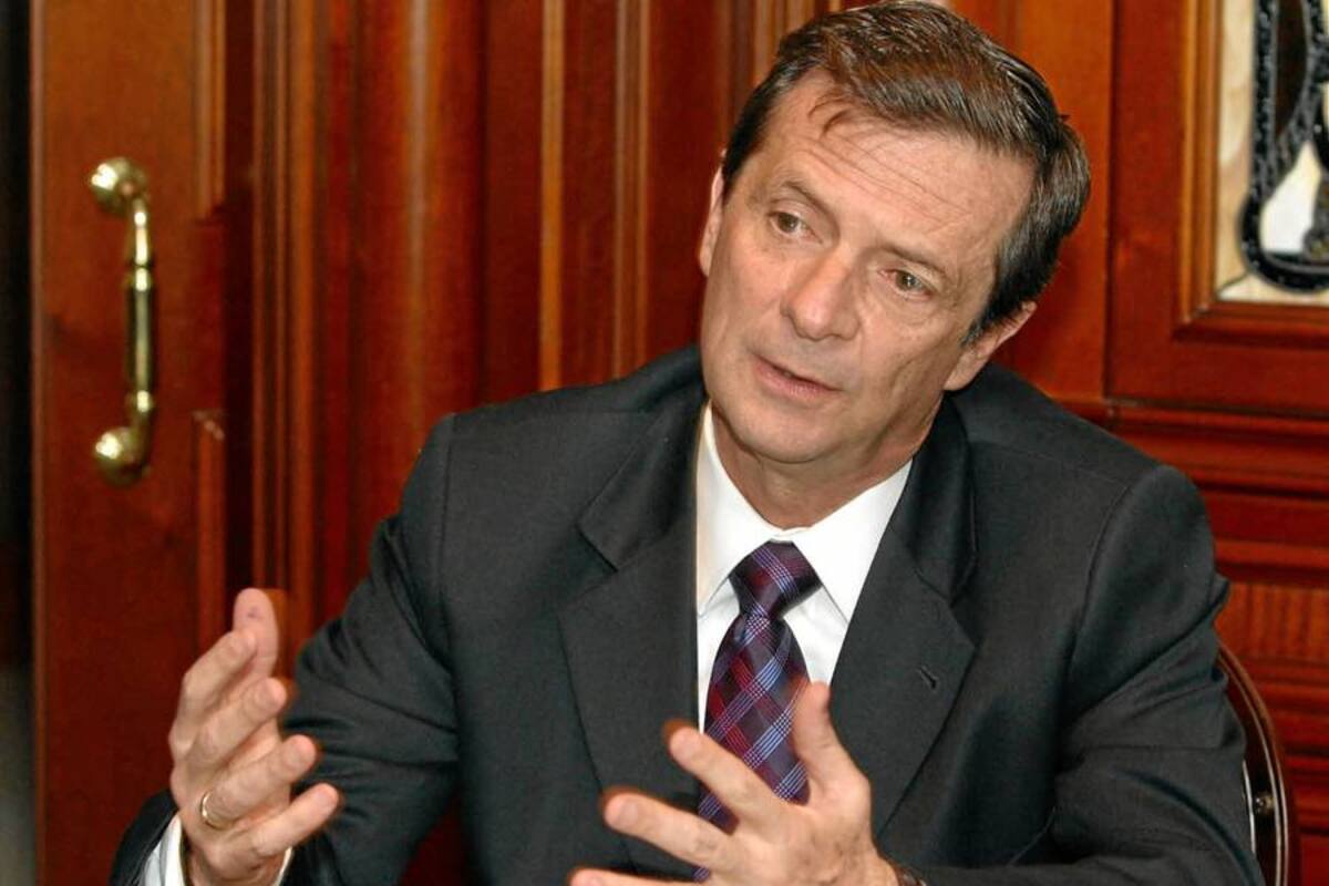 Ratifican orden de desembargo de las acciones de Fernando Londoño en Invercolsa (Foto: Colprensa/VANGUARDIA LIBERAL)