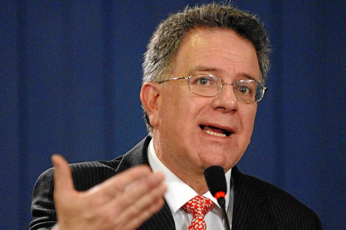 Fiscal pide meter en circular roja de Interpol para Luis Carlos Restrepo (Foto: Archivo/VANGUARDIA LIBERAL)