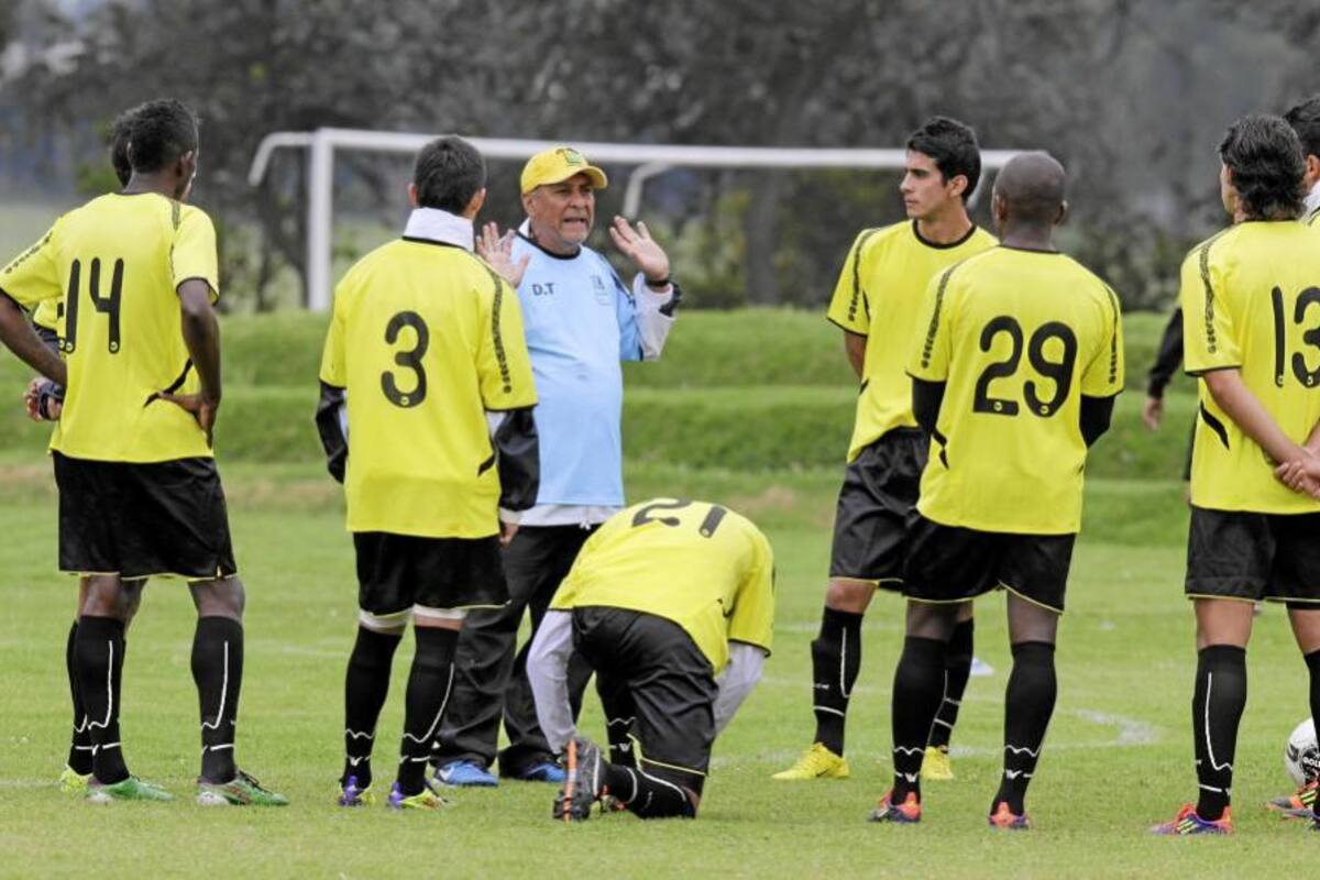 Atlético Bucaramanga inicia contra Dépor F.C. el sueño de volver a la A (Foto: Colprensa/VANGUARDIA LIBERAL)