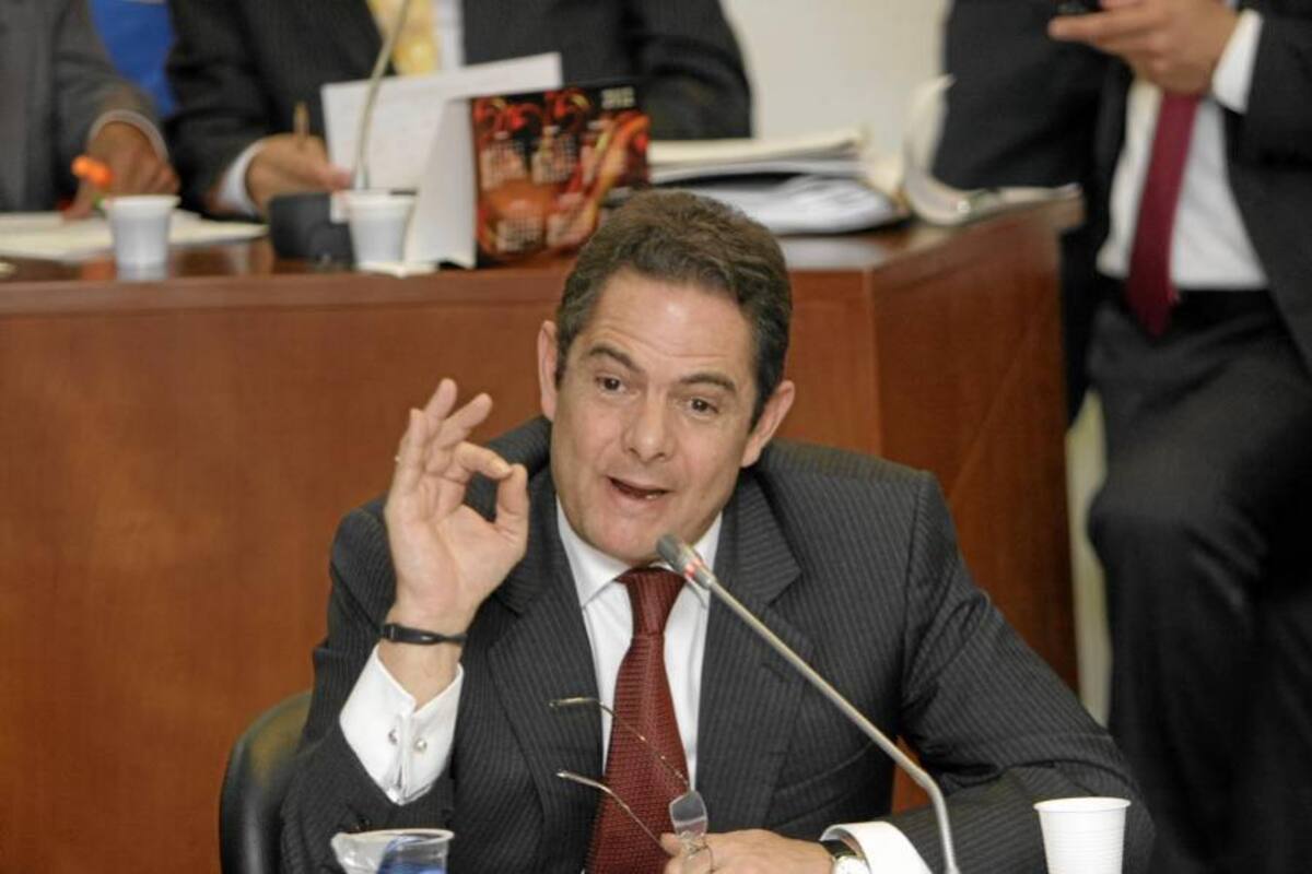 Vargas Lleras pide investigar al hermano del expresidente Uribe (Foto: Archivo/VANGUARDIA LIBERAL)