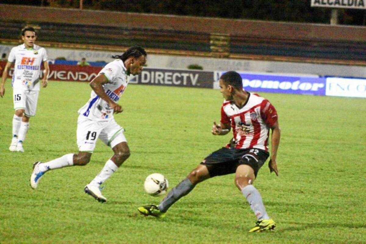 Atlético Huila perdió y Junior goleó (Foto: Colprensa / VANGUARDIA LIBERAL)