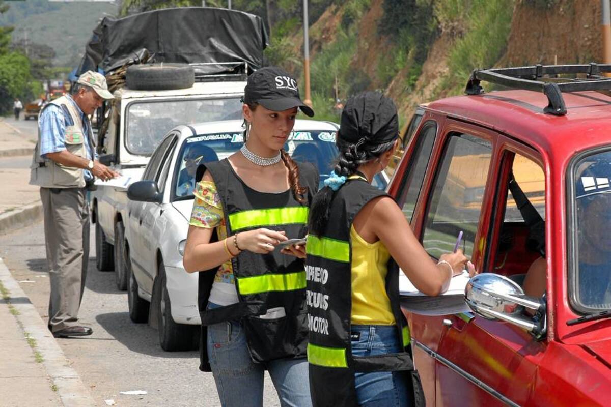Gobierno fijó aumentos en impuestos de automotores y avaluó catastral (Foto: Archivo/ VANGUARDIA LIBERAL)