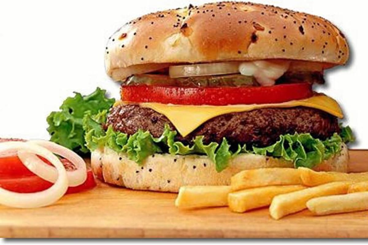 Hallan una cola de ratón en una hamburguesa de McDonald's (Foto: Tomada de Internet/VanguardiaLiberal)