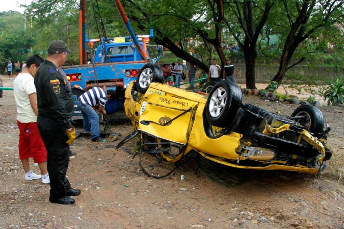 En Sabana de Torres hallan cadáver de menor desaparecida en accidente de Girón (Foto: Marco Valencia / VANGUARDIA LIBERAL)