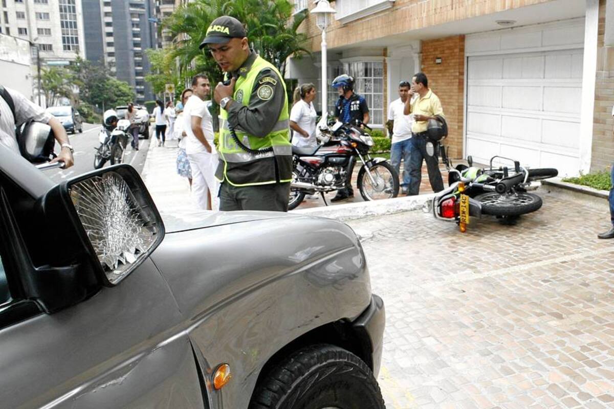 Dos heridos dejó choque de una moto y una camioneta (Foto: Marco Valencia/ Vanguardia Liberal)