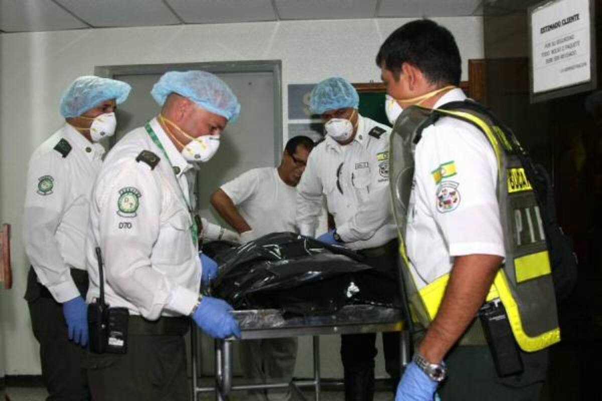 El primer accidente se registró a las 6:00 de la mañana de hoy en el Bulevar Bolívar con carrera 26 donde un motociclista chocó contra un camión. El otro, ocurrió a las 6:30 de la mañana frente a la plaza de mercado del barrio Villabel, en el municipio de Floridablanca.(Foto: Archivo/ VANGUARDIA LIBERAL)