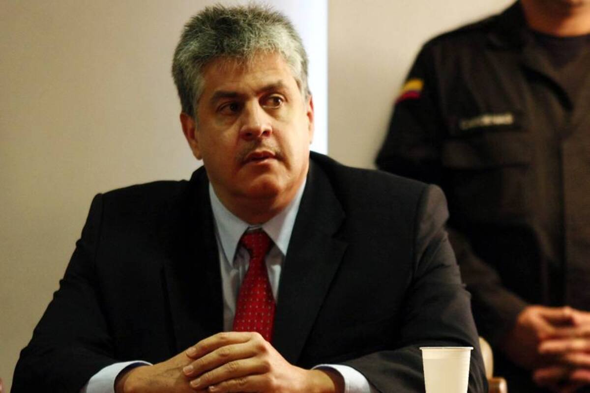 El abogado aseguró que no tiene sentido que se le acuse, dado que en su condición de senador, no tenía por qué involucrarse en la contratación distrital. (Foto: Archivo/VANGUARDIA LIBERAL)