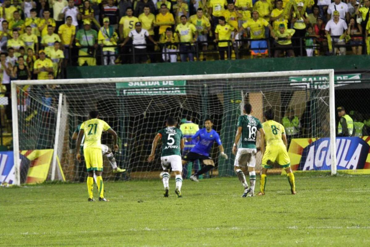 Atlético Bucaramanga y Millonarios, los únicos locales que celebraron (Foto: CÉSAR FLOREZ/VANGUARDIA LIBERAL)