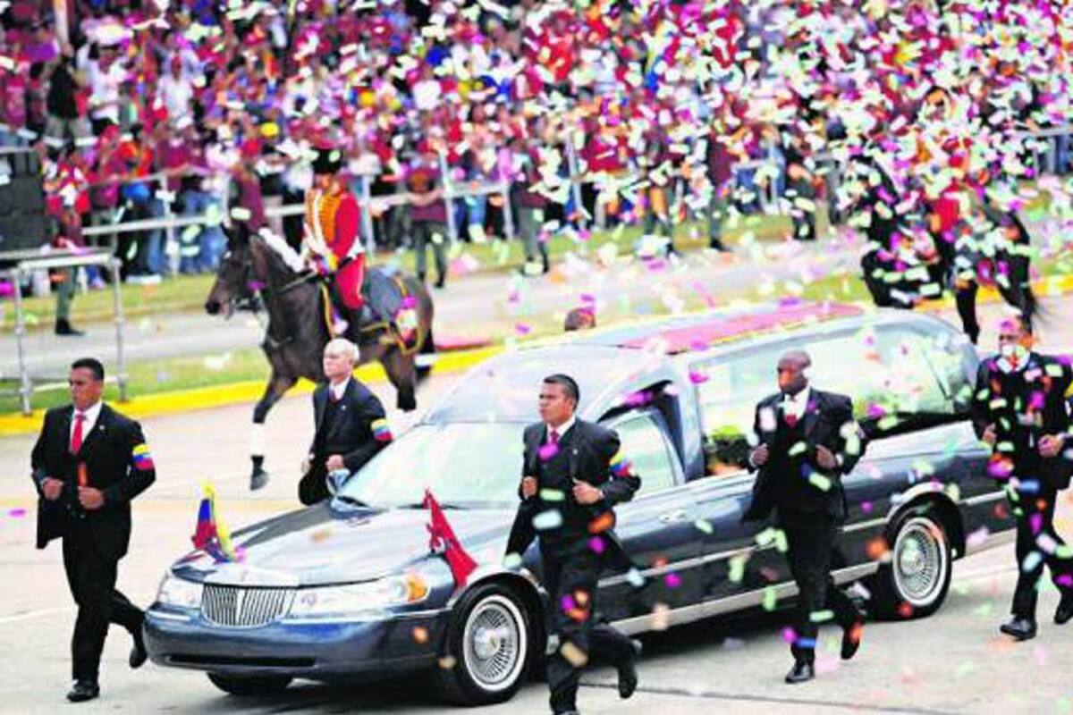 Dian remató coche usado para exequias de Hugo Chávez (Foto: Elcolombiano/VARGUARDIA LIBERAL )
