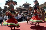 Nepal renace de entre los escombros