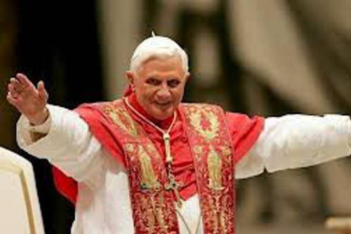 El Vaticano confirma la operación para cambiar pilas al marcapasos del Papa (Foto: Tomada de Internet/ VANGUARDIA LIBERAL)