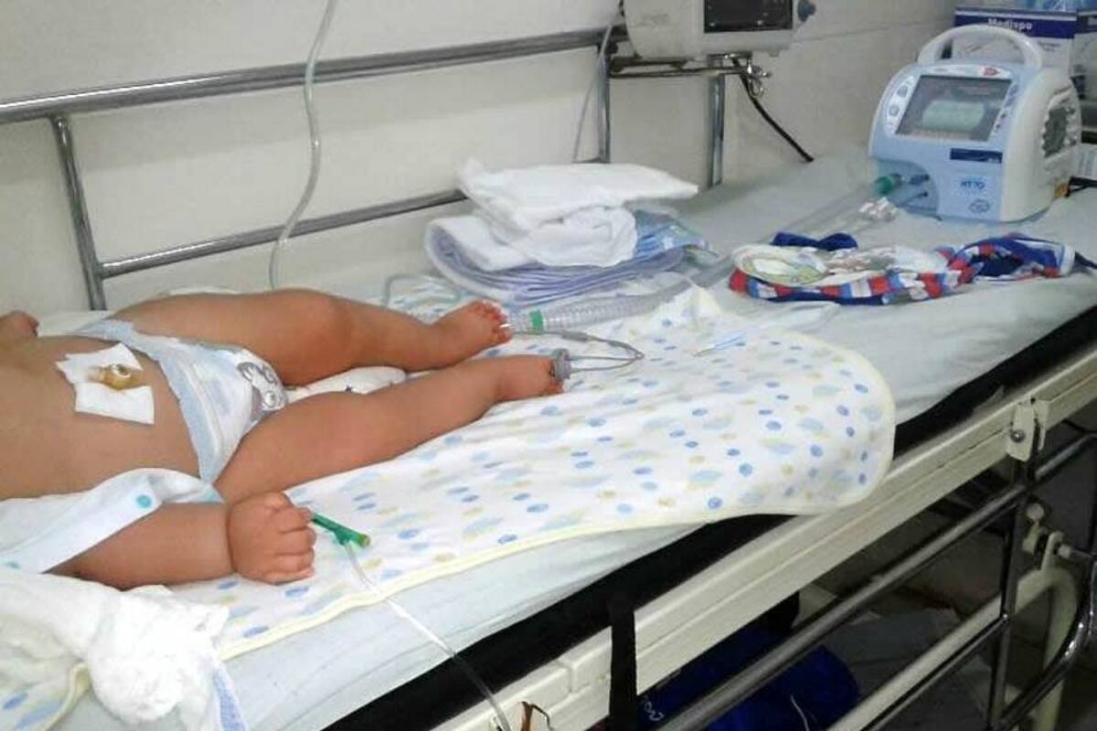 Madre de menor de un año con parálisis cerebral ruega atención en una UCI (Foto: Suministrada/VANGUARDIA LIBERAL)