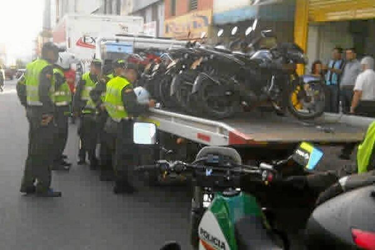 Policía realiza operativos contra el ‘mototaxismo’ en el centro de Bucaramanga (Foto: MILTON VELOSA/VANGUARDIA LIBERAL)
