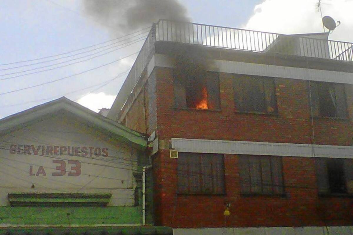 Controlan incendio en apartamento del Centro de Bucaramanga (Foto: Suministrada/ VANGUARDIA LIBERAL)