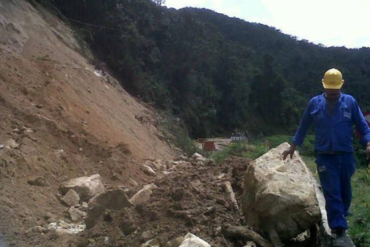 Este es el estado de la vía Bucaramanga - Cúcuta (Foto: Diana León/ VANGUARDIA LIBERAL)