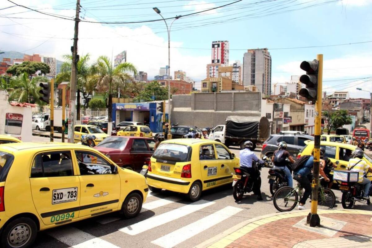 La modernización total de la Red Semafórica de Bucaramanga costaría $35 mil millones. (Foto: Archivo /VANGUARDIA LIBERAL)