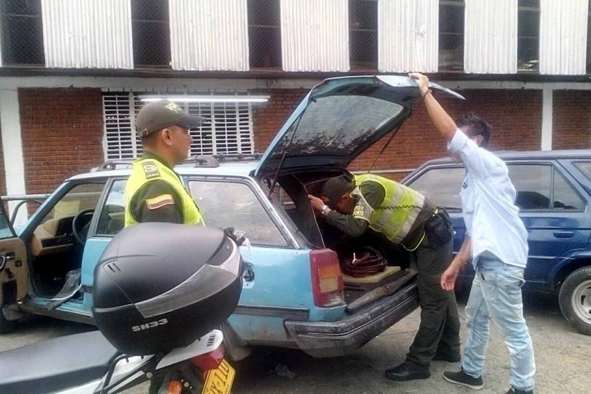 Intervinieron plazas de Bucaramanga en busca de transportadores ‘piratas’ (Foto: SUMINISTRADA /VANGUARDIA LIBERAL)