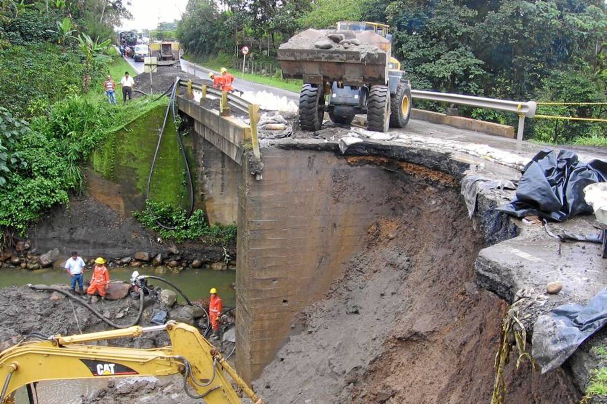 Puente Quebrada Guairy en la vía a Bogotá (Foto: Archivo / Vanguardia Liberal)