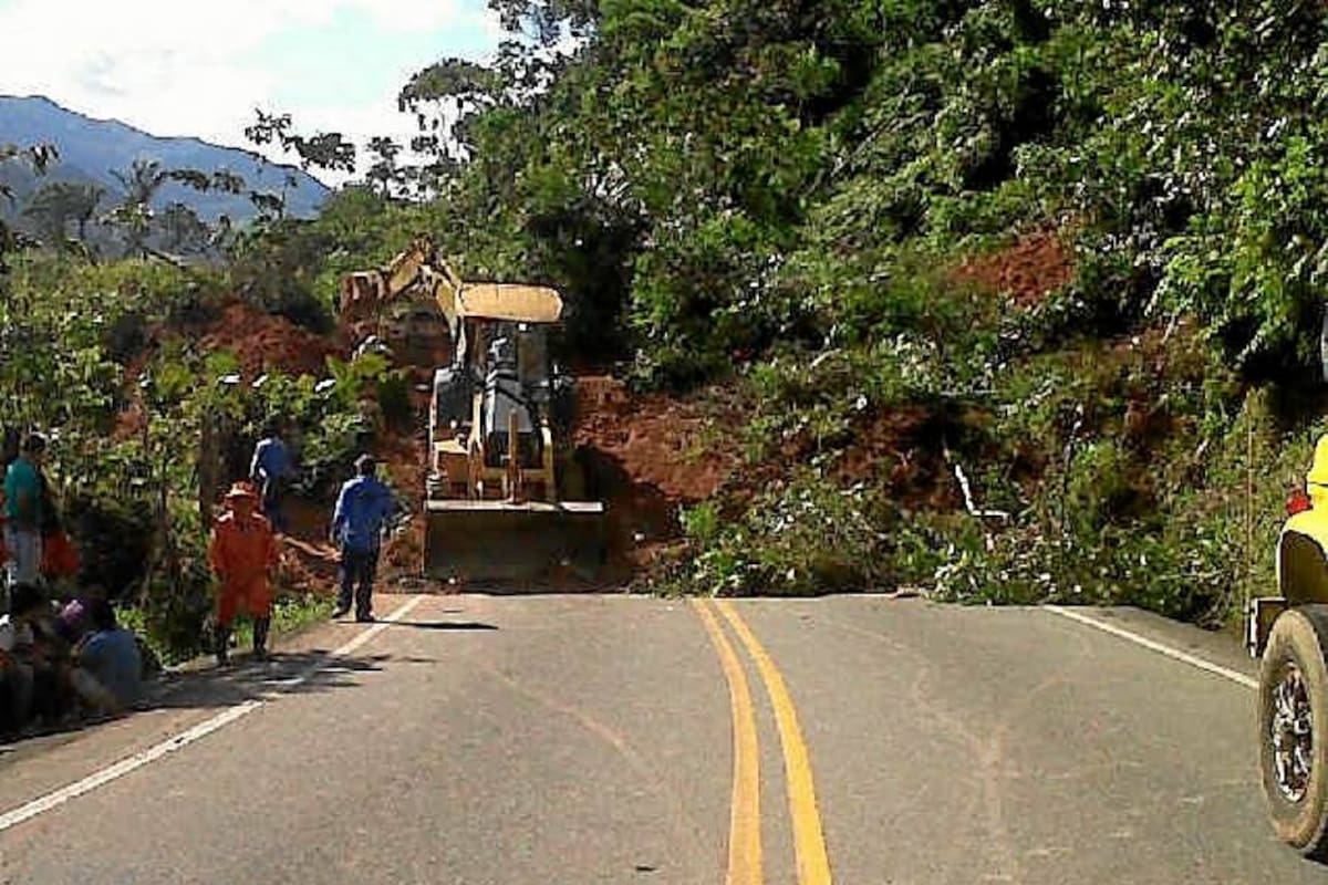 Vía a Medellín-Bogotá, de derrumbe en derrumbe (Foto: Archivo/VANGUARDIA LIBERAL)