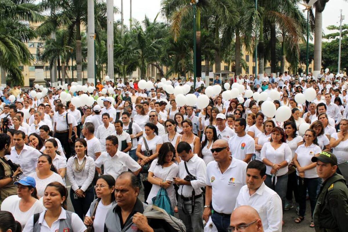 Bumangueses marcharon en respaldo a los diálogos de paz (Foto: Suministrada Alcaldía de Bucaramanga )