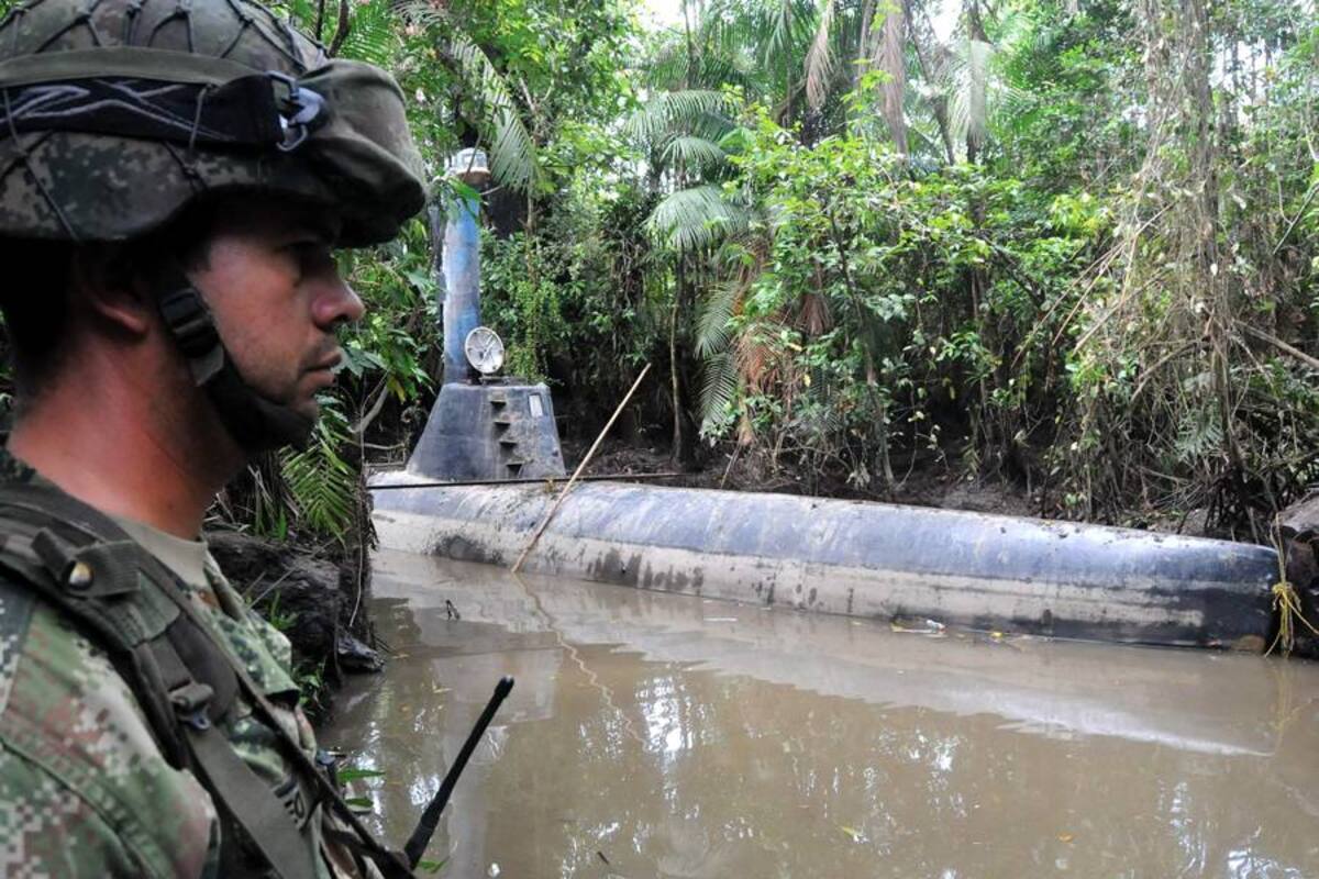 El "narcosubmarino", de 20 metros de eslora, está valorado en alrededor de 1,5 millones de dólares y podría transportar hasta 6 toneladas de drogas, agregó la fuente. (Foto: Colprensa/ VANGUARDIA LIBERAL)