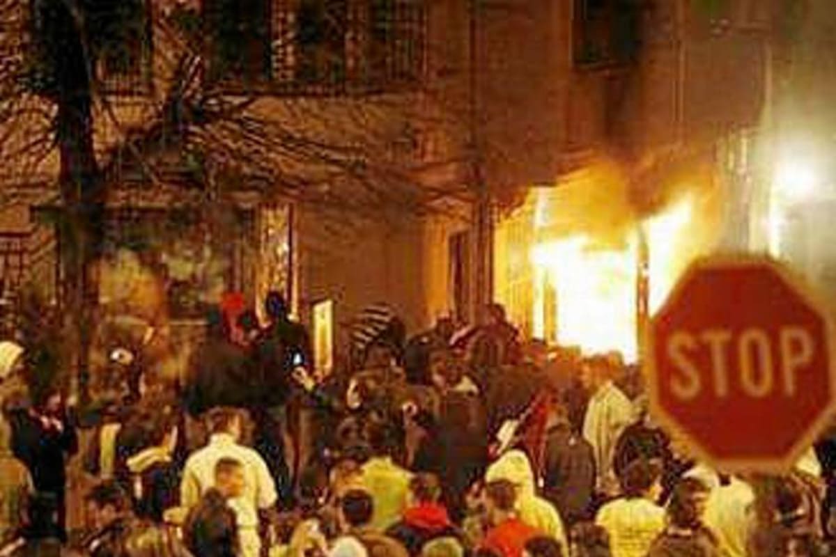 Belgrado inicia los arrestos de sospechosos de incendiar la embajada de EU (Foto: Archivo/ VANGUARDIA LIBERAL)