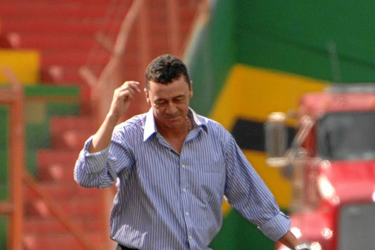 “El Atlético Bucaramanga no me ha pagado lo que me debe”: Carlos Mario Hoyos (Foto: Archivo/VanguardiaLiberal)