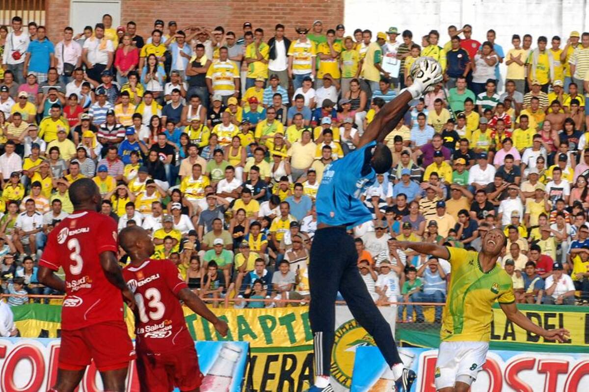 Bucaramanga perdió de local 1-0 con el América (Foto: Jaime Del Río/ VANGUARDIA LIBERAL)