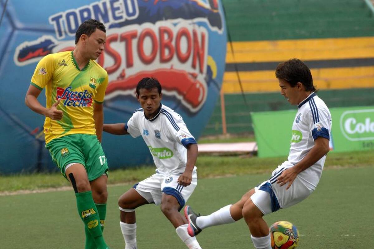 Bucaramanga perdió y salió del grupo de clasificados (Foto: Jaime del Río/VANGUARDIA LIBERAL)