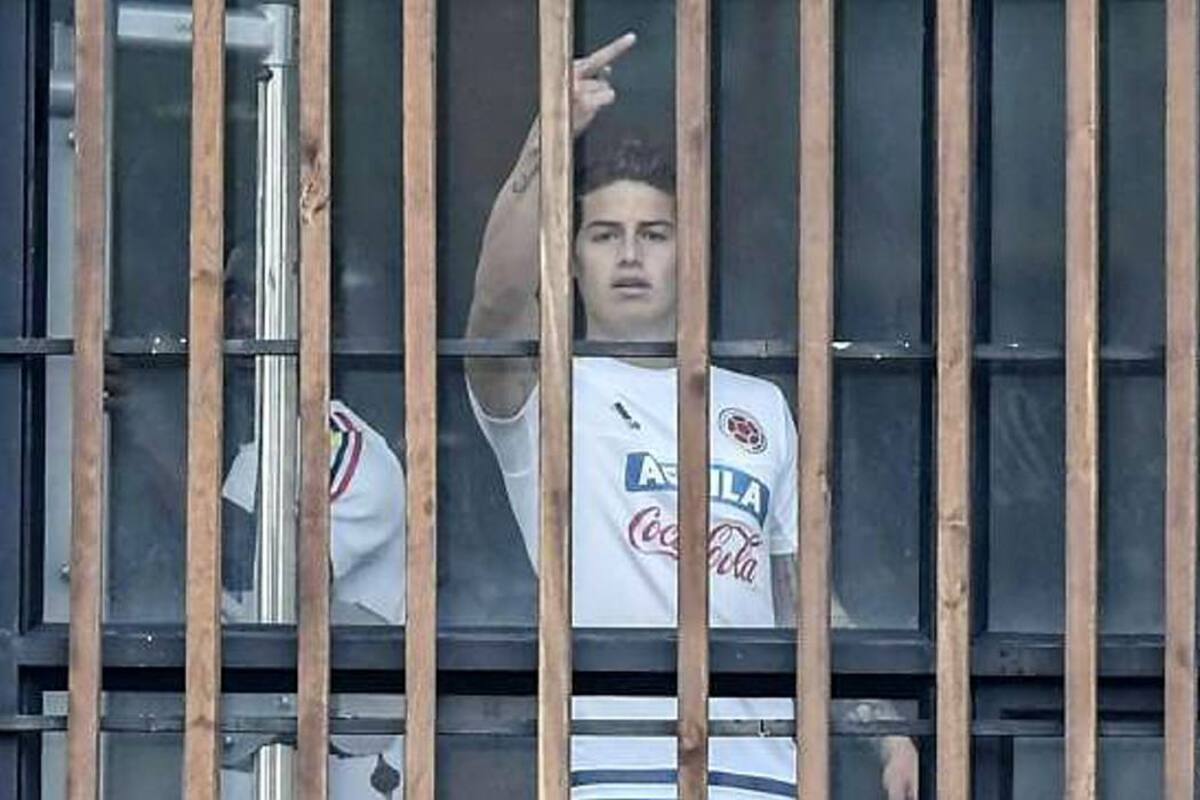 James Rodríguez le hizo ‘pistola’ a la prensa deportiva en Bogotá (Foto: AFP /VANGUARDIA LIBERAL)