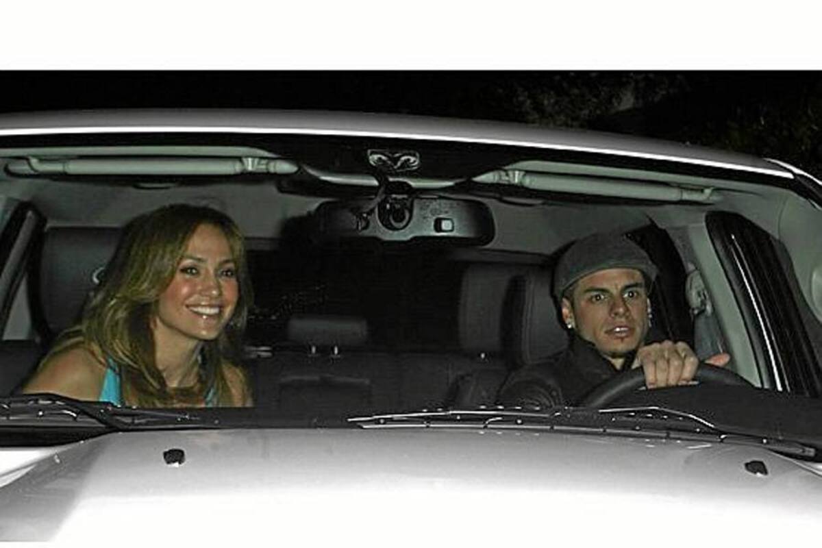 Jennifer López le regala una camioneta personalizada a su novio (Foto: TOMADA DE INTERNET/VANGUARDIA.COM)