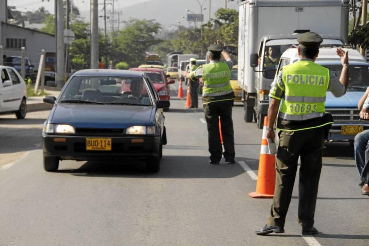 Policía ayudaría a controlar el tránsito en Bucaramanga (Foto: Archivo / Vanguardia Liberal)