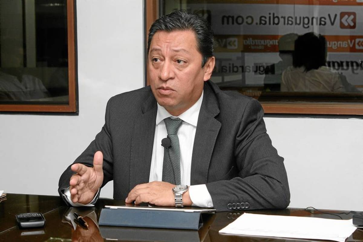 El alcalde de Bucaramanga, Luis Francisco Bohórquez, aseguró que Bucaramanga sólo tendría $3 mil millones para vías, si no se hubieran aprobado las vigencias. (Foto: Archivo/VANGUARDIA LILBERAL)