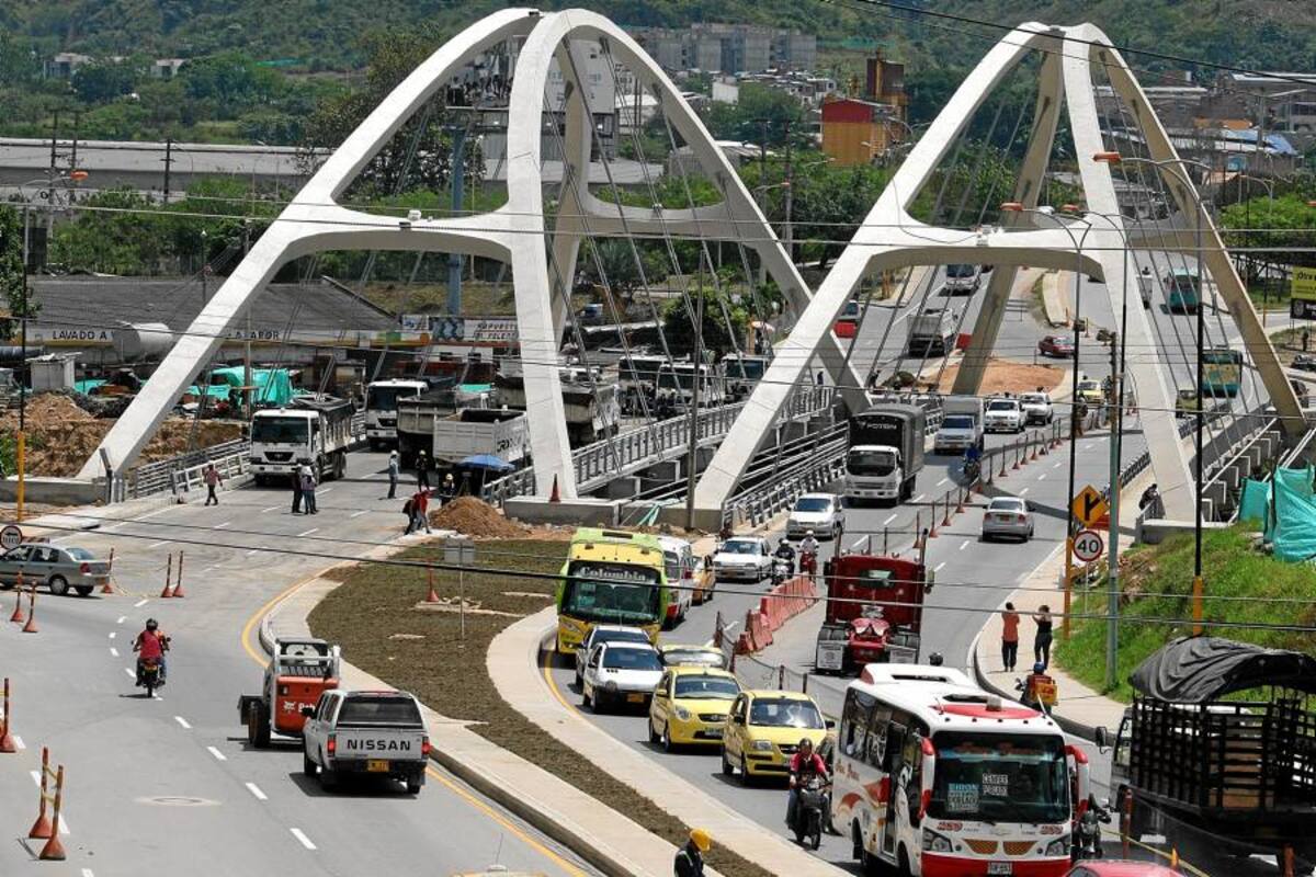 Lista la segunda fase del puente Flandes (Foto: Mauricio Betancourt/VANGUARDIA LIBERAL)