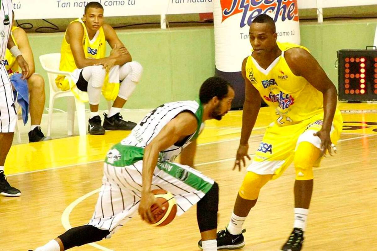 Búkaros logró su quinto triunfo en la Liga de Baloncesto (Foto: Mauricio Betancourt/VanguardiaLiberal)