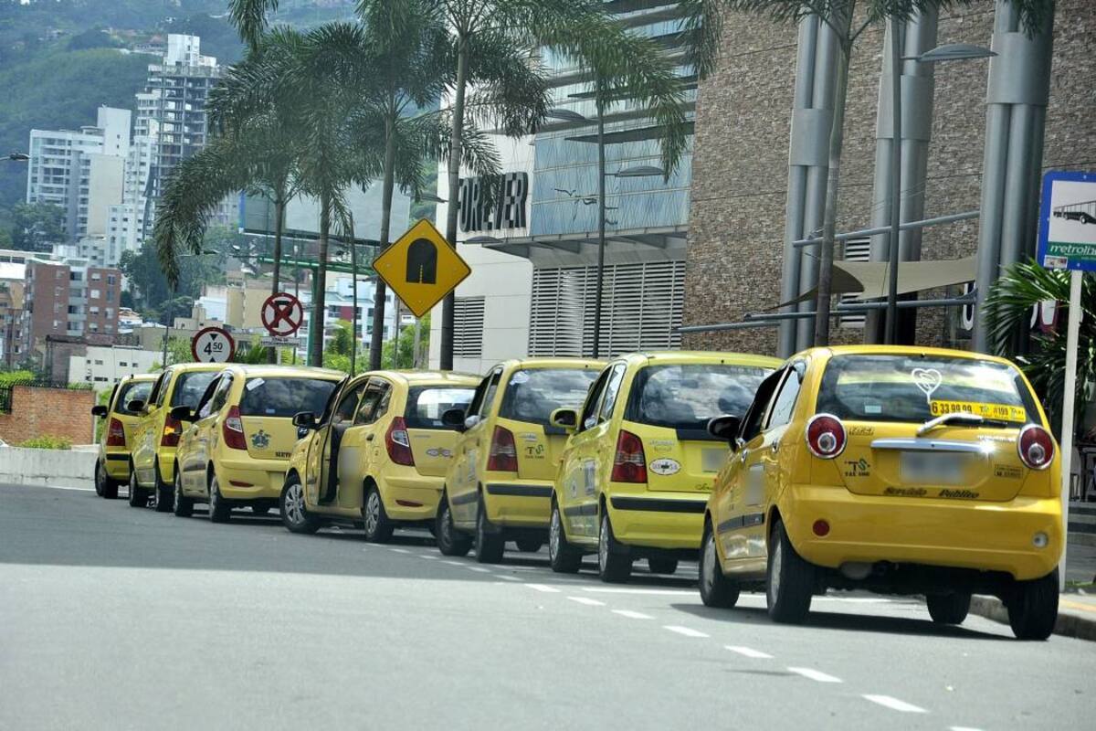 Mercado de los cupos de taxis pareciera irse a ‘pique’ en Bucaramanga (Foto: ARCHIVO/VANGUARDIALIBERAL)