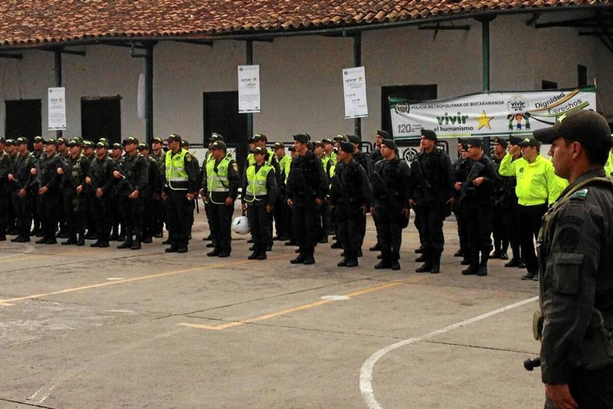 Llegan 160 nuevos policías para reforzar la seguridad en el área metropolitana (Foto: Paula Pimiento/ VANGUARDIA LIBERAL)