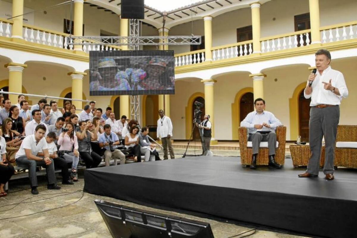 Santos dijo en Bucaramanga que conexiones de internet pasaron de 2,2 millones a 5,2 millones (Foto: César Flórez / VANGUARDIA LIBERAL)