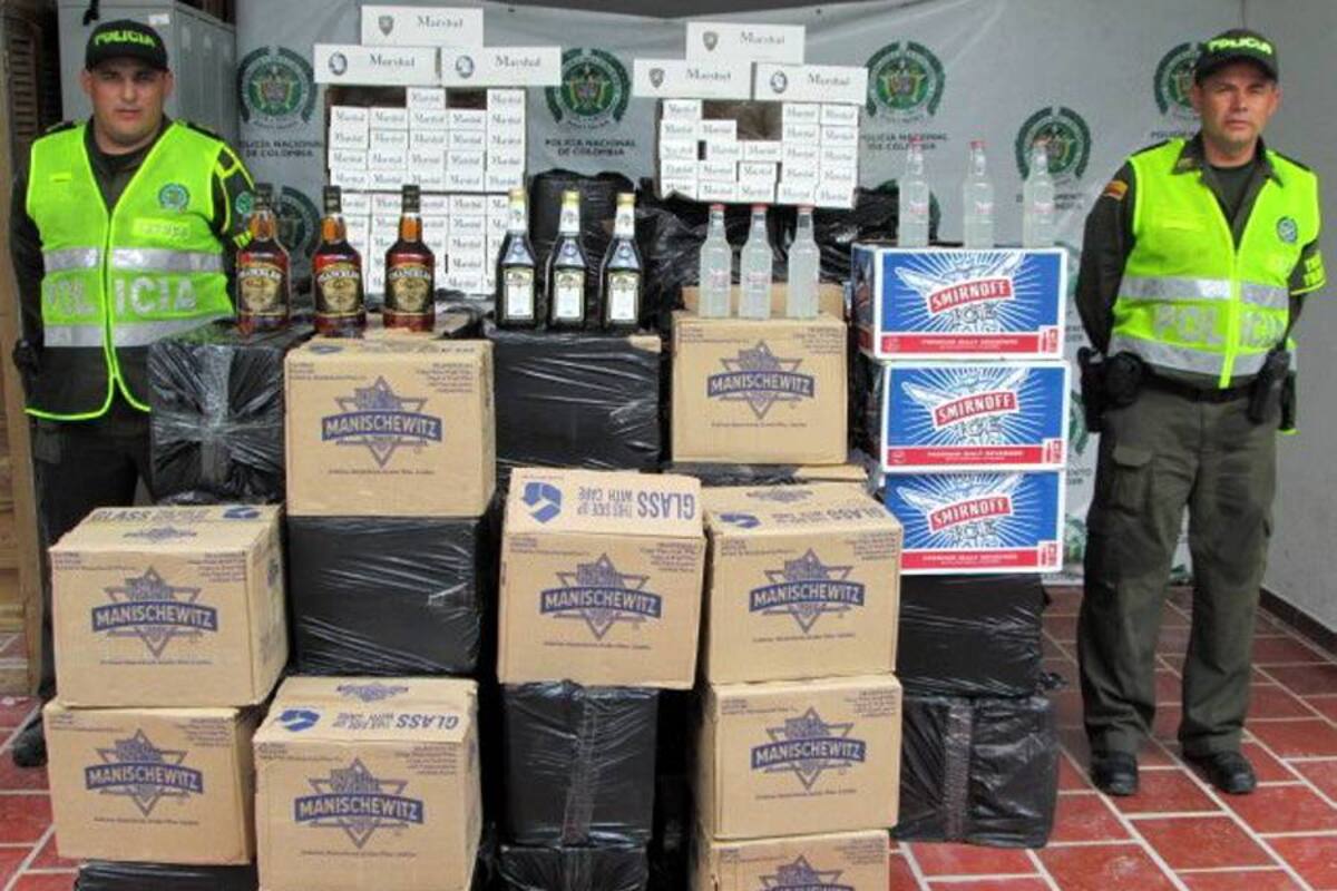 Policía incautó licor adulterado en Santander (Foto: Suministrada/ VANGUARDIA LIBERAL)
