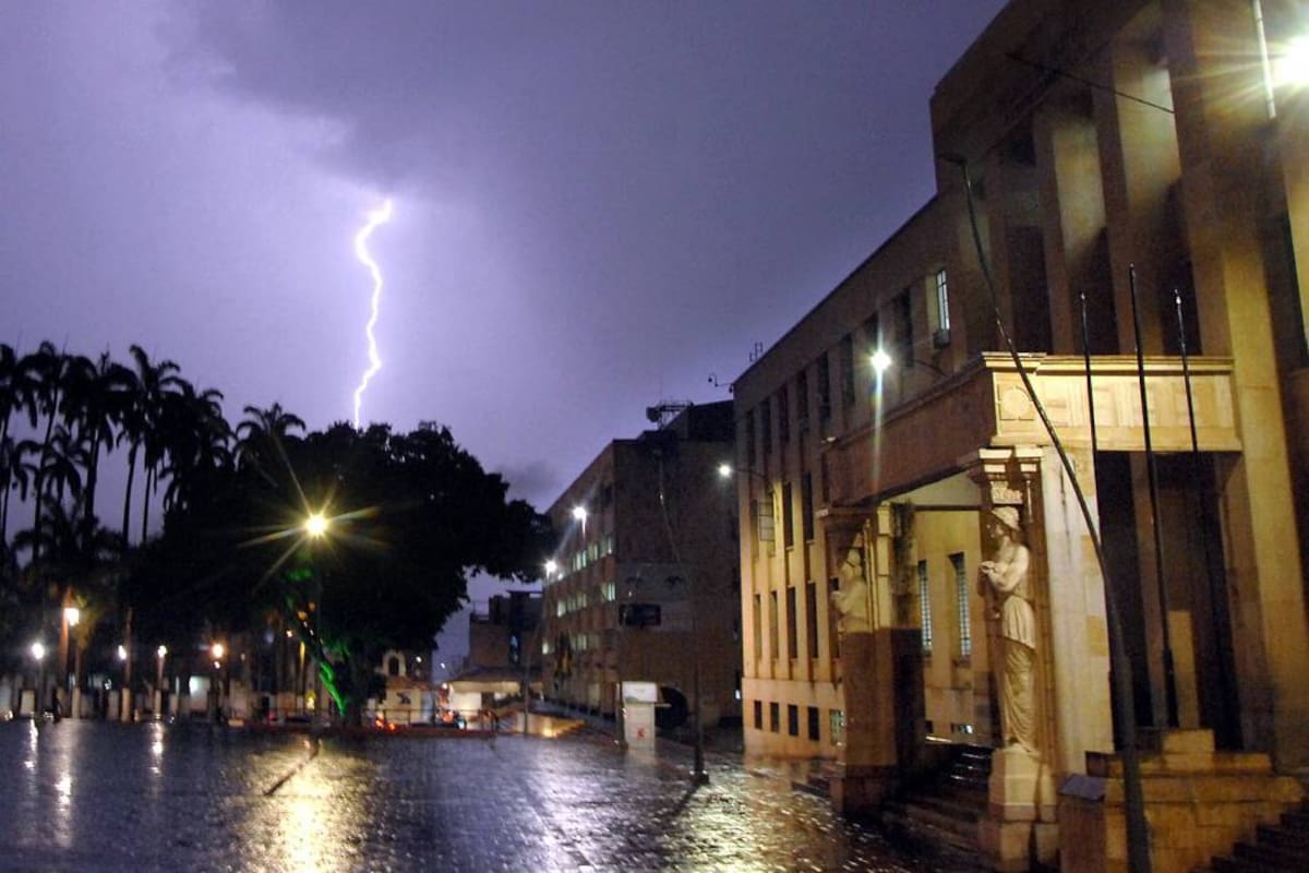 Ola invernal puso en jaque al área metropolitana de Bucaramanga (Foto: Archivo / VANGUARDIA LIBERAL)