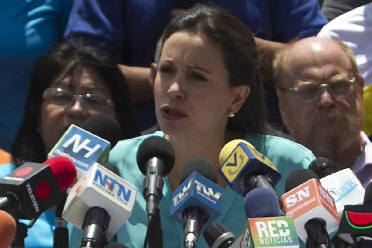 María Corina Machado tilda de "farsa" el diálogo en Venezuela (Foto: EFE/VANGUARDIA LIBERAL)