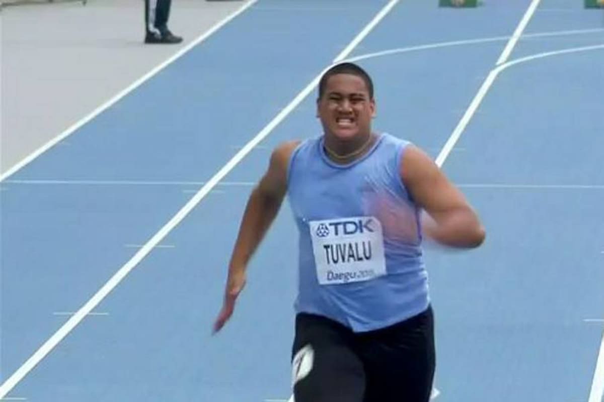 En el momento de la partida, los espectadores notaron la diferencia a la hora de partir y de correr del atleta de Samoa (Foto: VANGUARDIA LIBERAL)