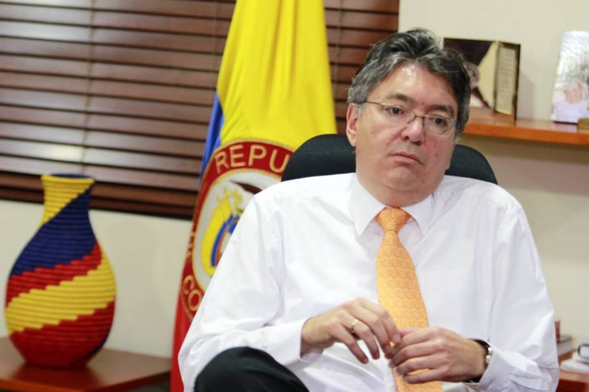 Piden a Minhacienda ser precandidato conservador (Foto: Archivo/VANGUARDIA LIBERAL)