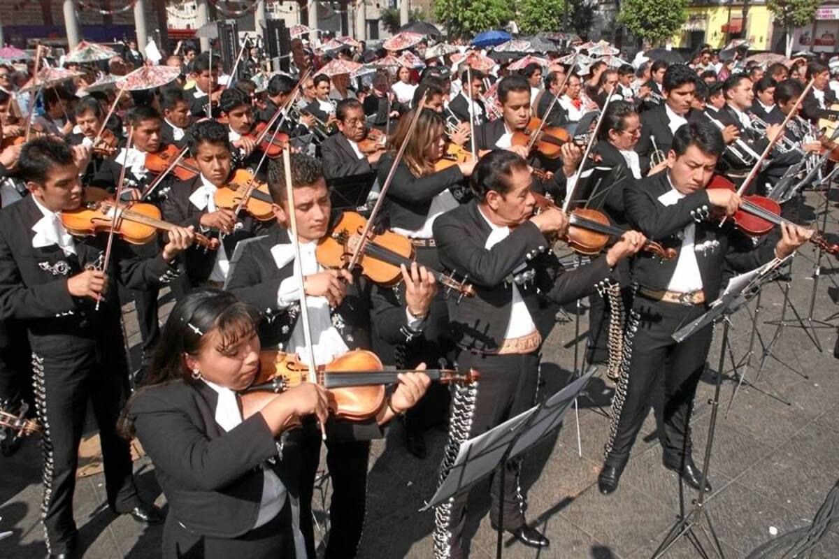 Hoy, serenata y quema de pólvora (Foto: Archivo/VANGUARDIA LIBERAL)