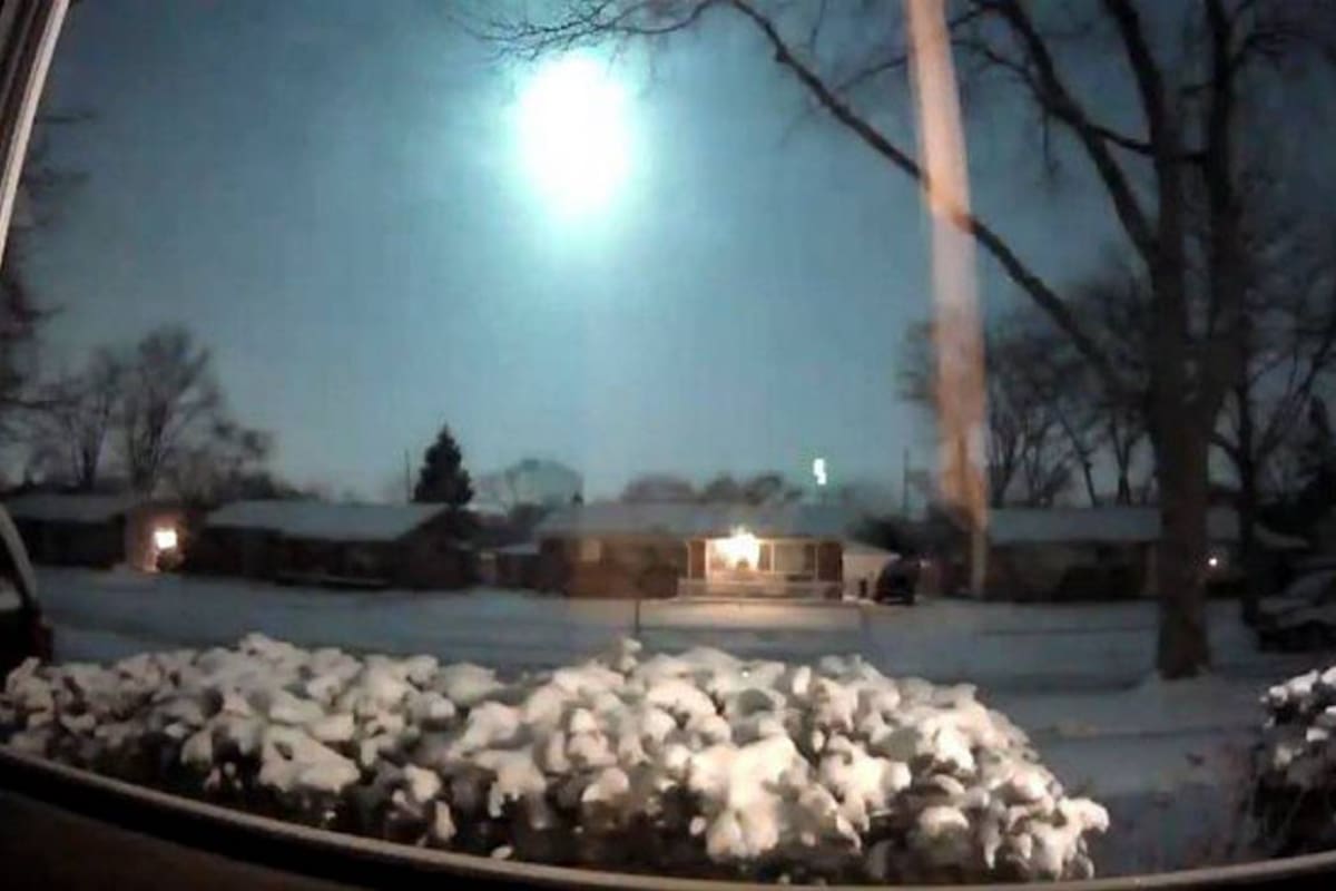 Videos registraron el momento en que cayó un meteorito en Estados Unidos (Foto: Captura de video /VANGUARDIA LIBERAL)