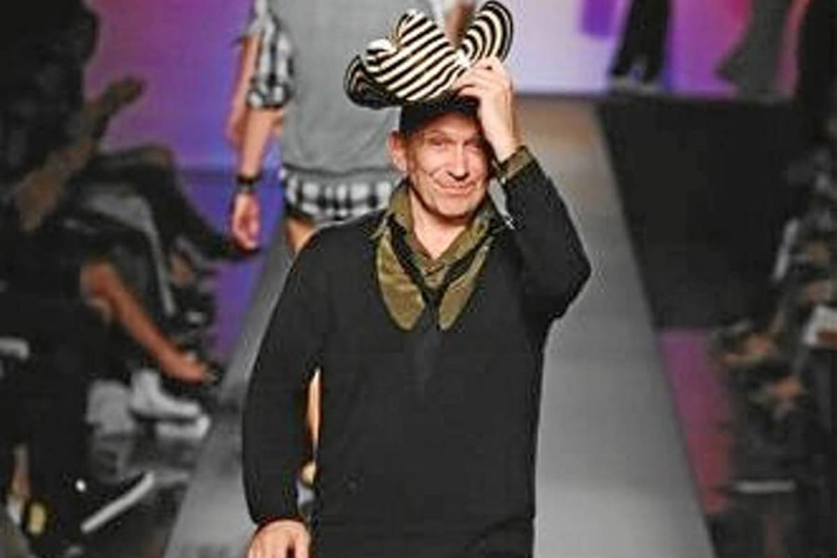 Unas palabras con el genio rebelde de la moda (Foto: Revista Nueva/VANGUARDIA LIBERAL)