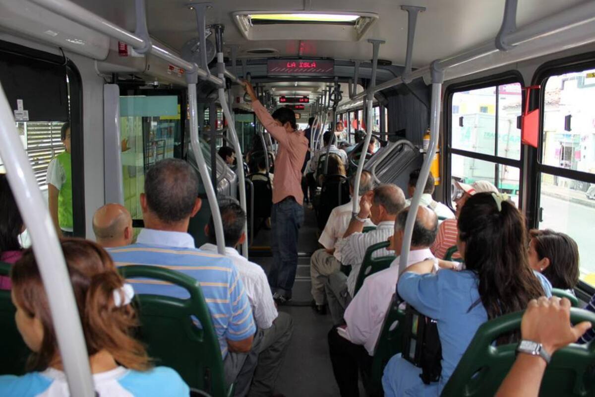 Joven denunció acoso sexual y robo en Metrolínea (Foto: ARCHIVO/VANGUARDIALIBERAL)
