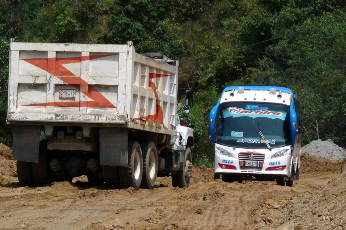 Mintransporte visitará Málaga para finiquitar inversión en vías (Foto: Archivo/VANGUARDIA LIBERAL)