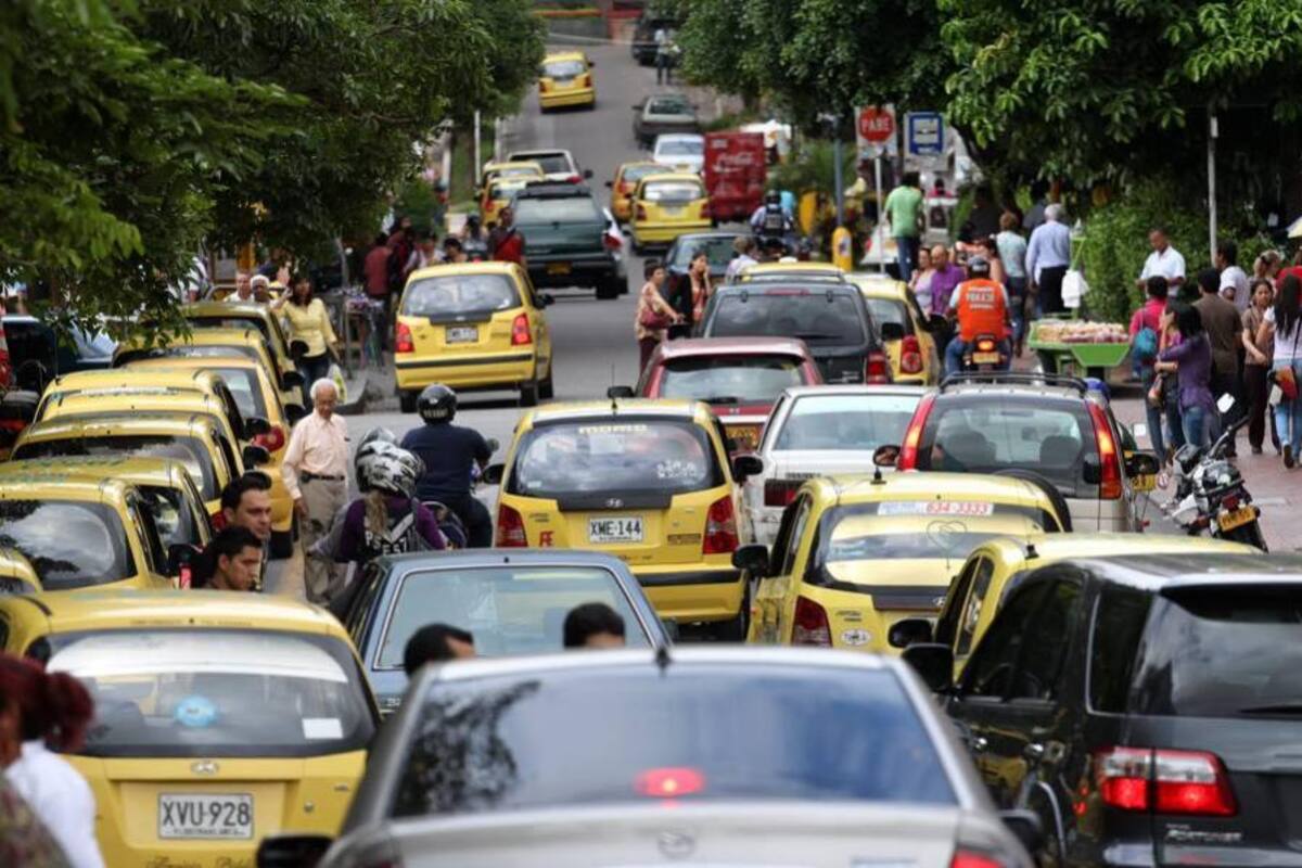 Hacia el medio día, la ciudad entra en caos. (Foto: Archivo/ VANGUARDIA LIBERAL)